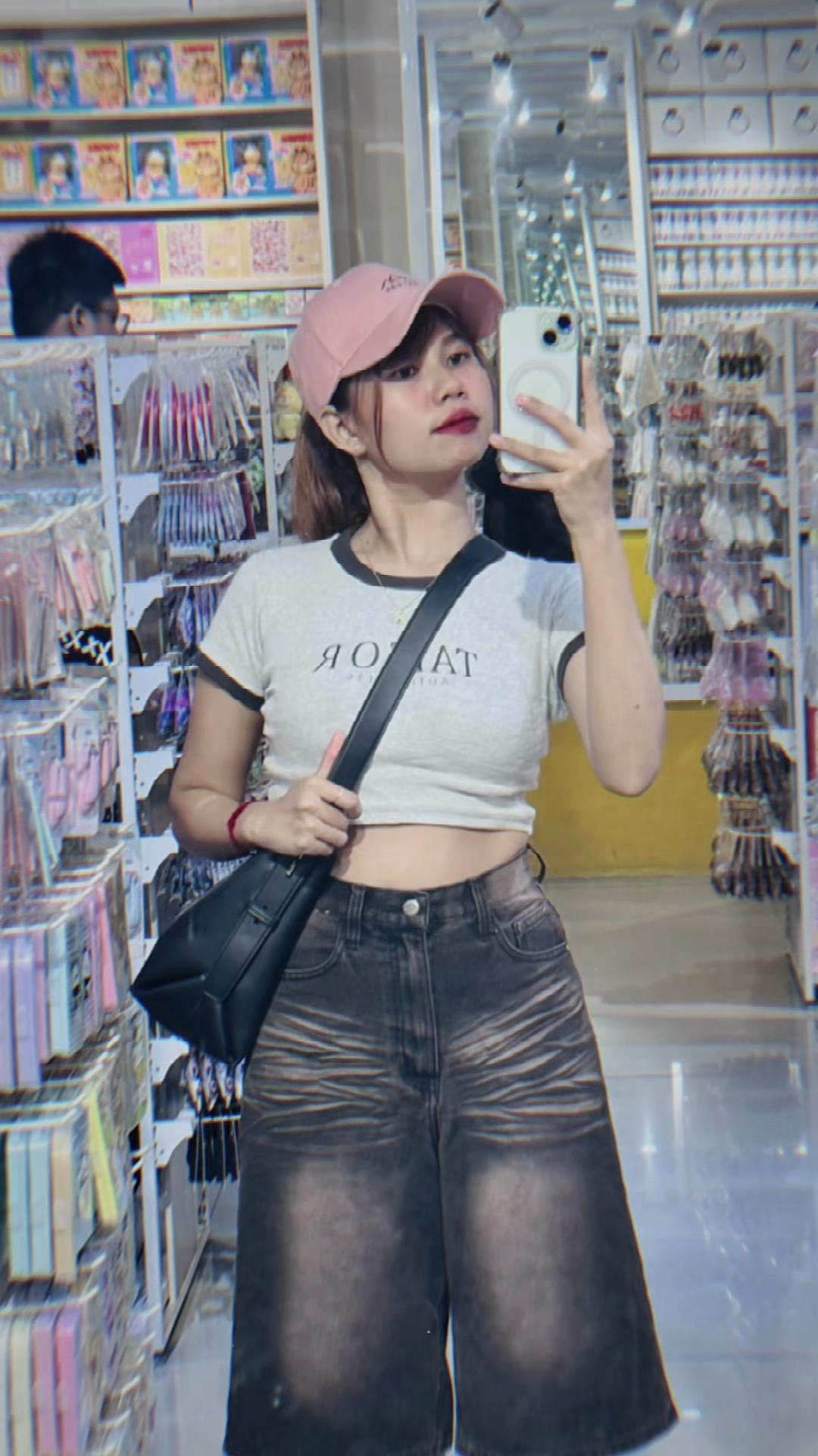 @Thet Lay