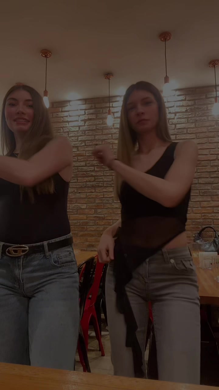@camiilu?