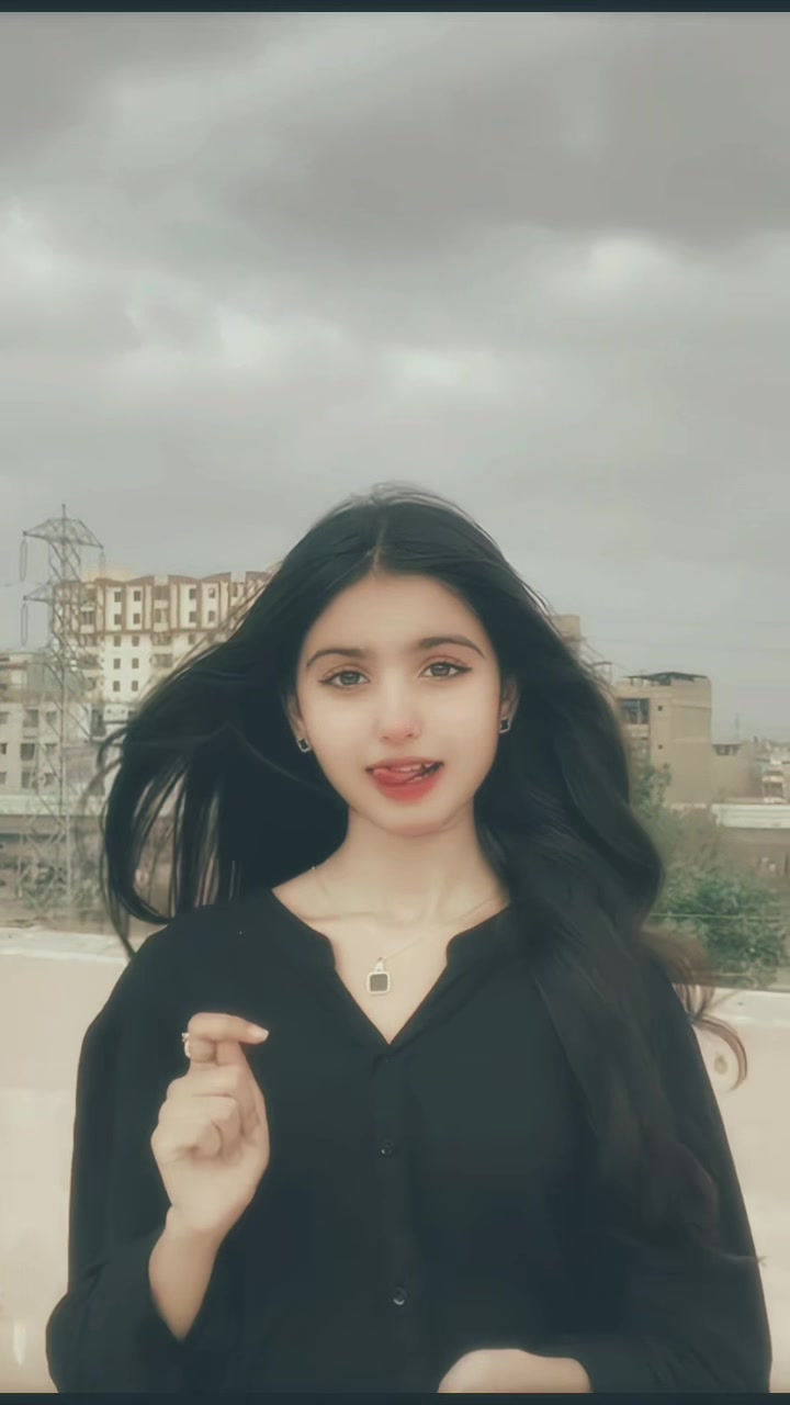@Unzila Junejo