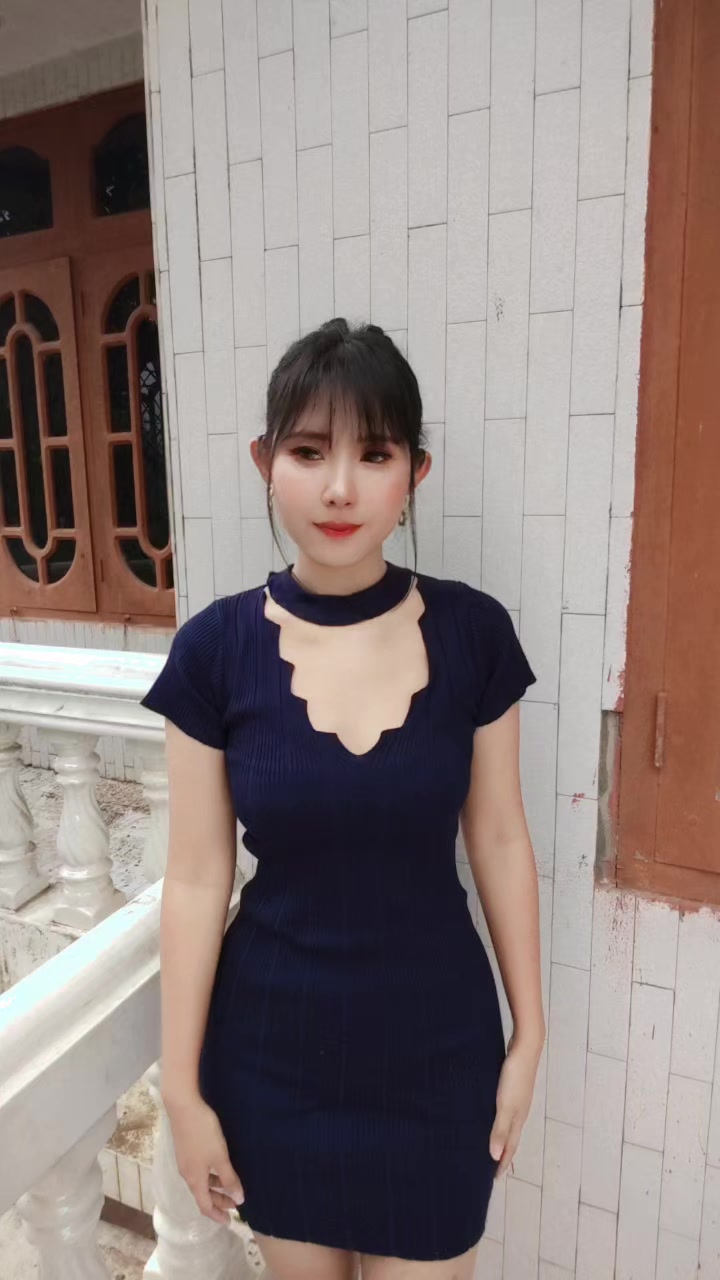 @Hnin Htet Aung