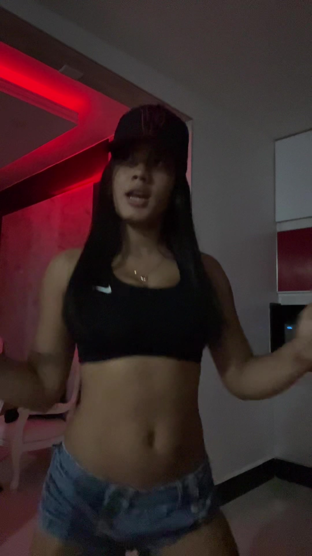 @Marianny