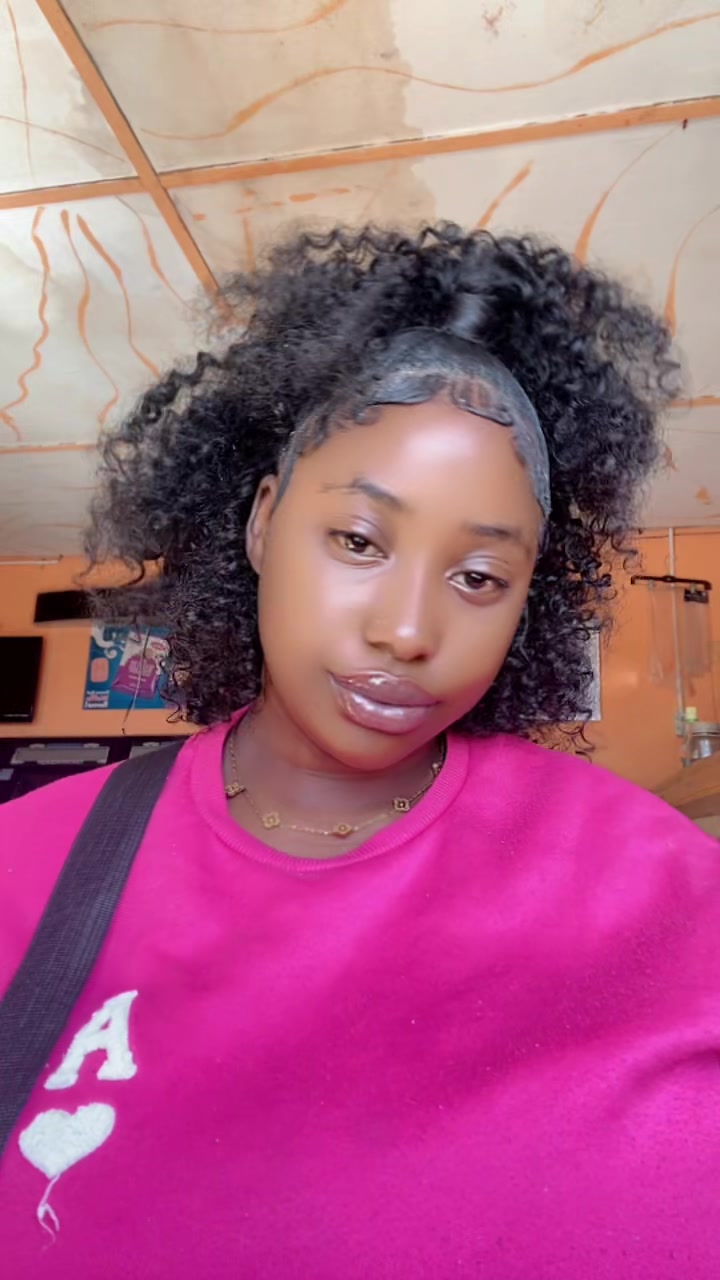 @Pretty face sham🥰💞