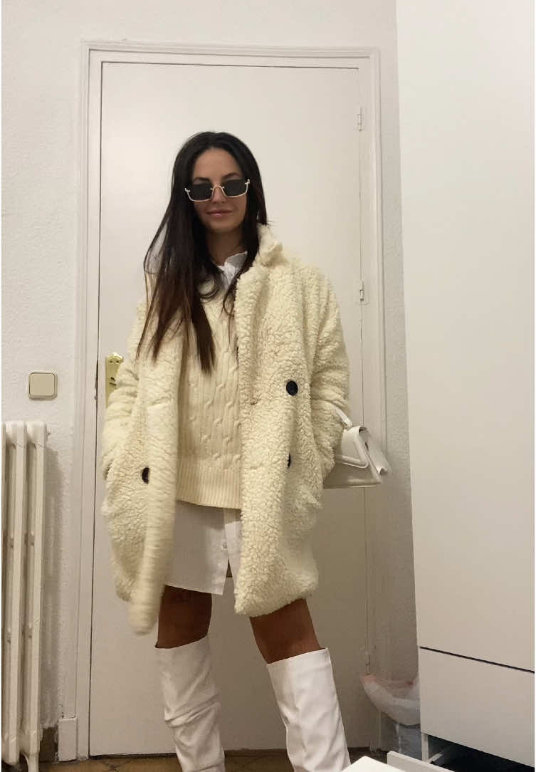 @MartinaCriconia