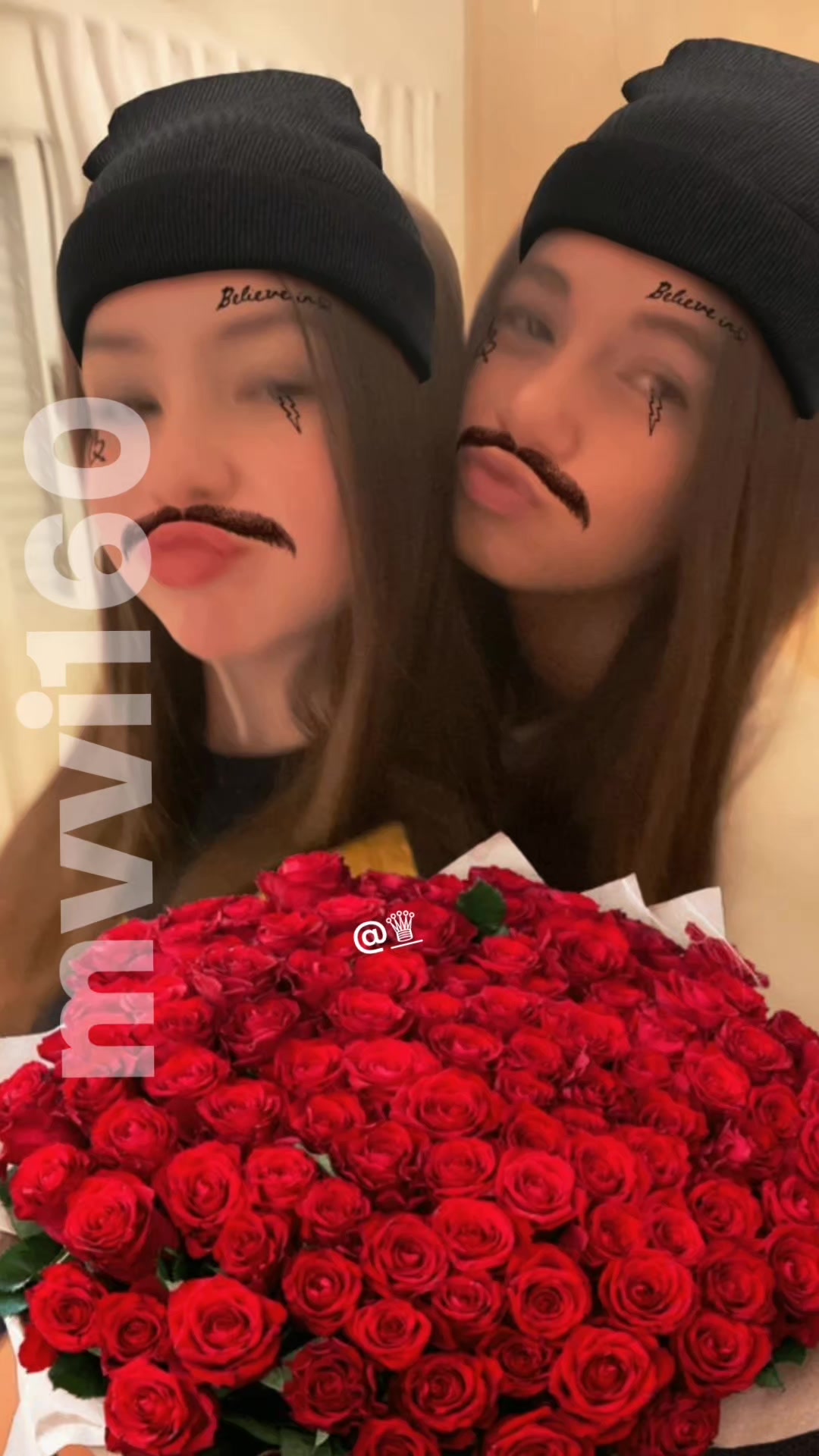@♕