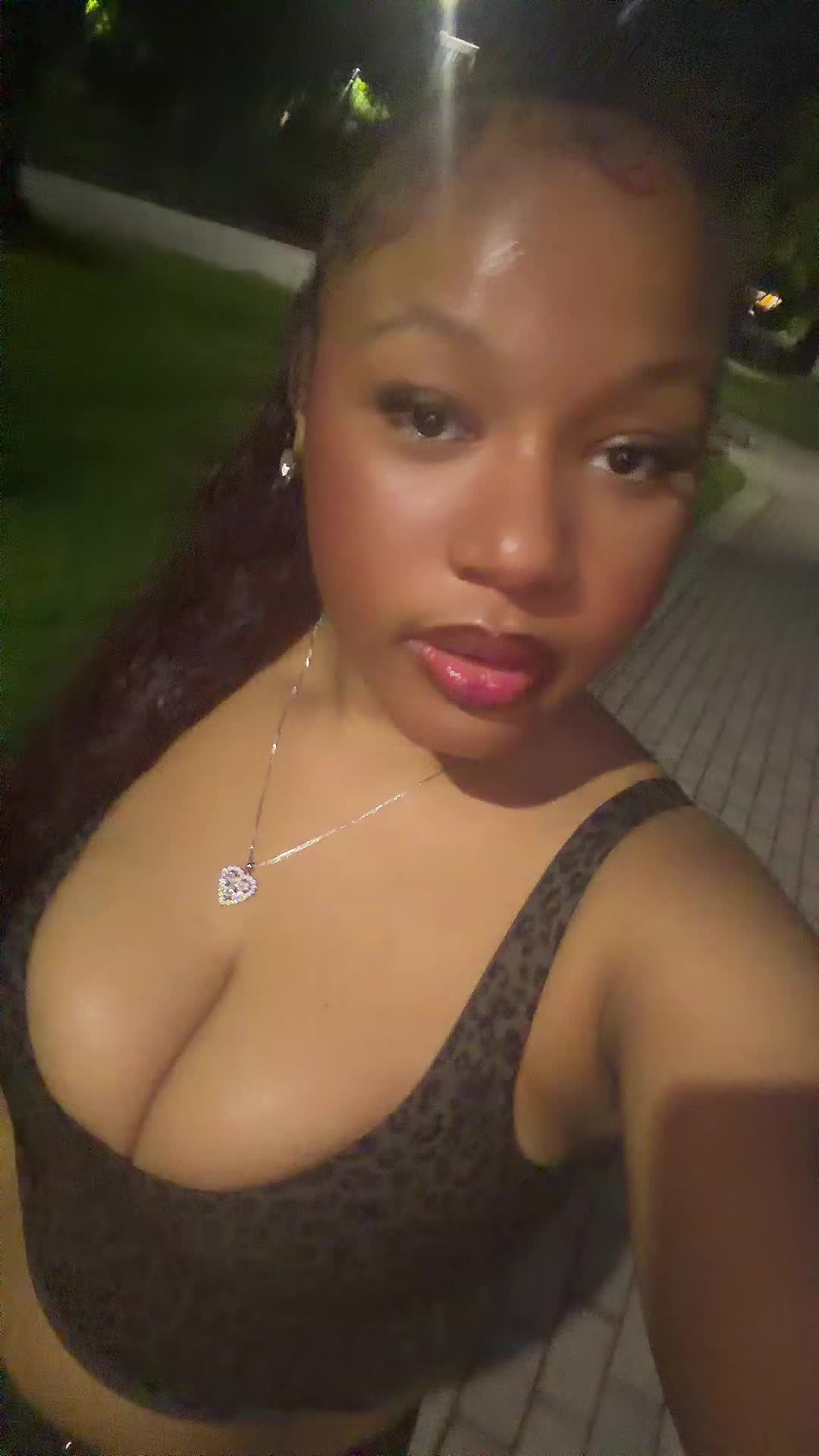 @_niyphobic