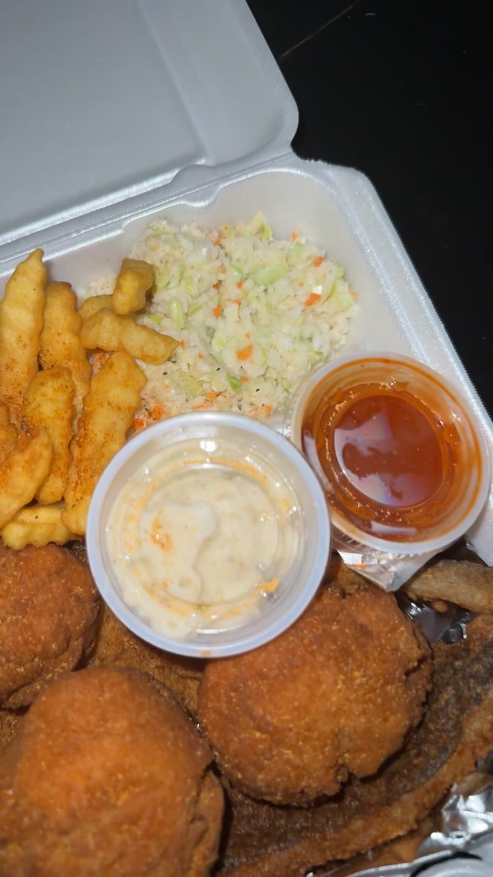 @TheFireTruckCatering FoodTruck