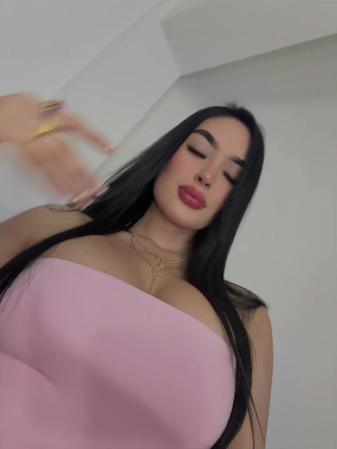 @Valentina t