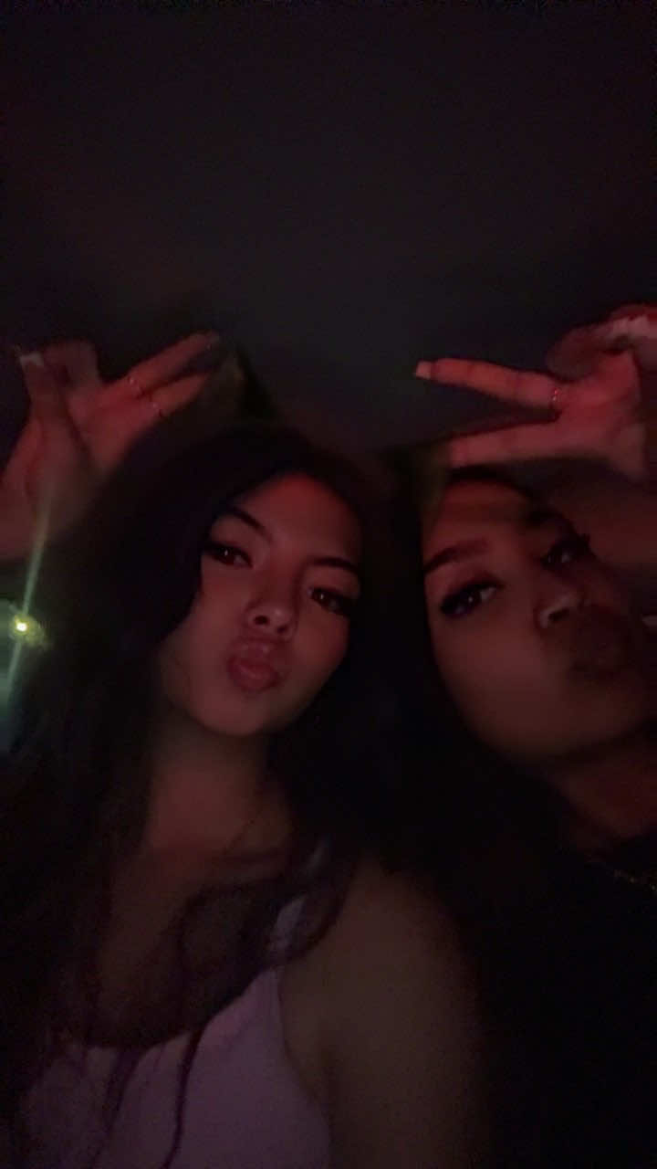 @kaylani