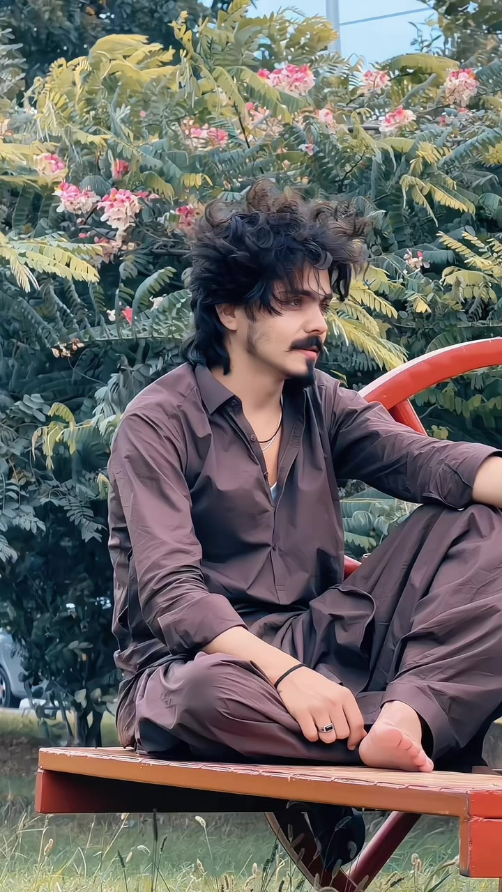 @⚔️👑Awais_khan👑⚔️