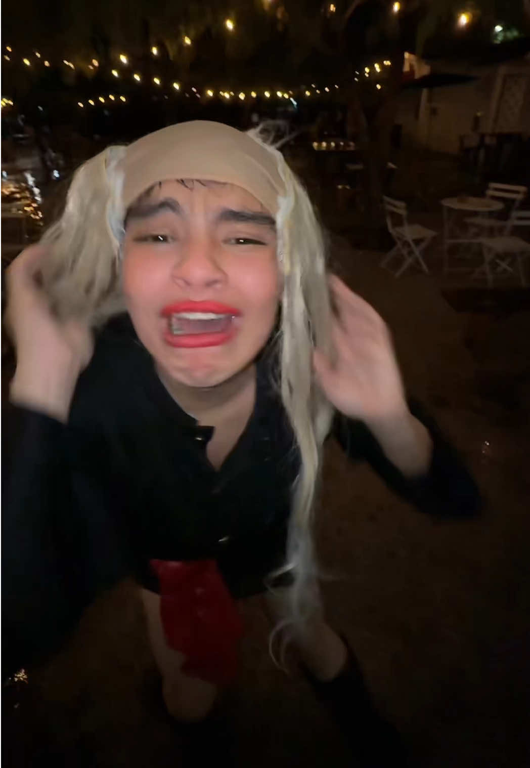 @Hombra