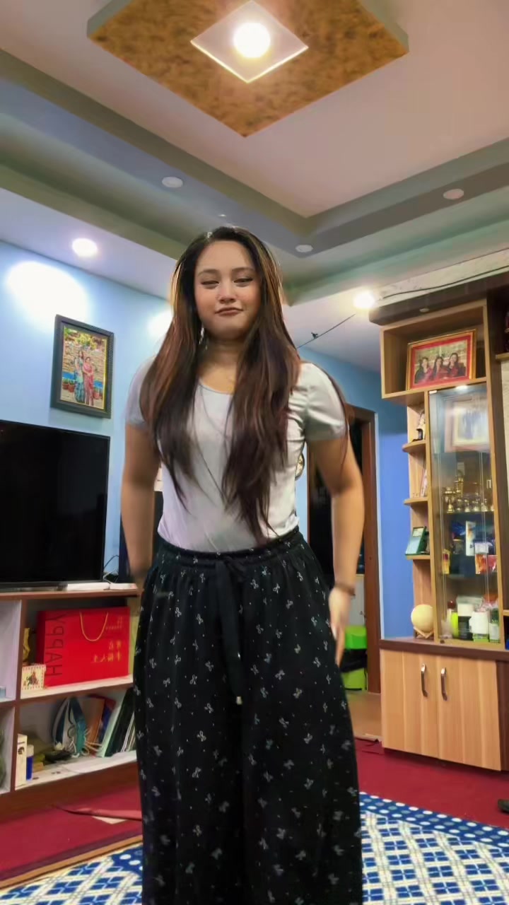 @RESHMA🧿🇳🇵
