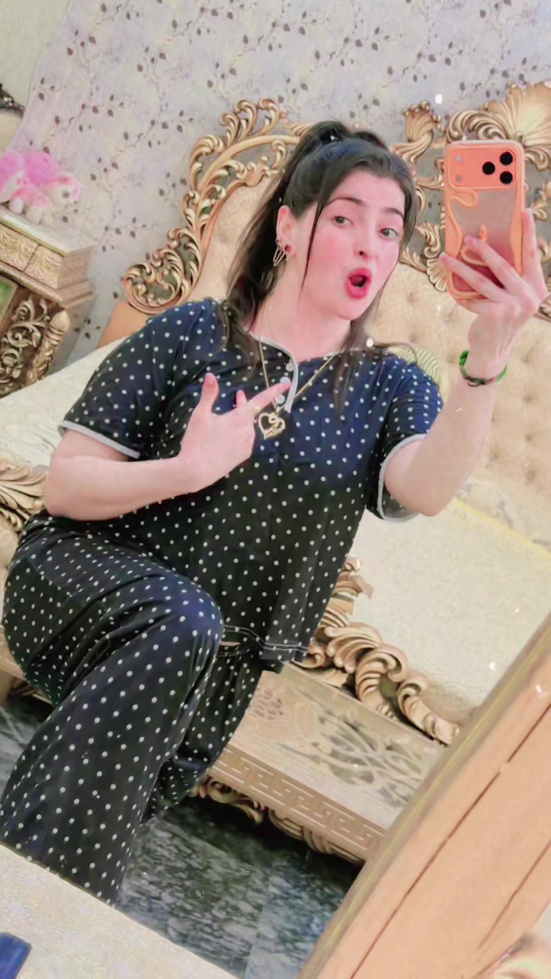 @🫶🏻kiran🫶🏻❤️💋