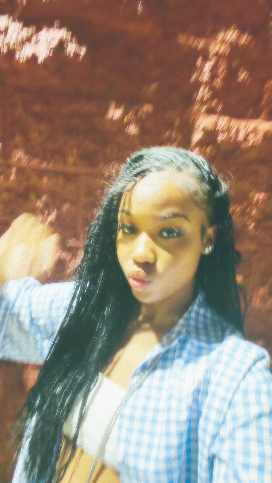 @inlovewkhrys