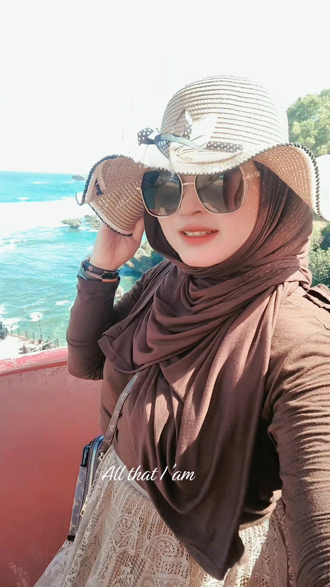 @tanpanama