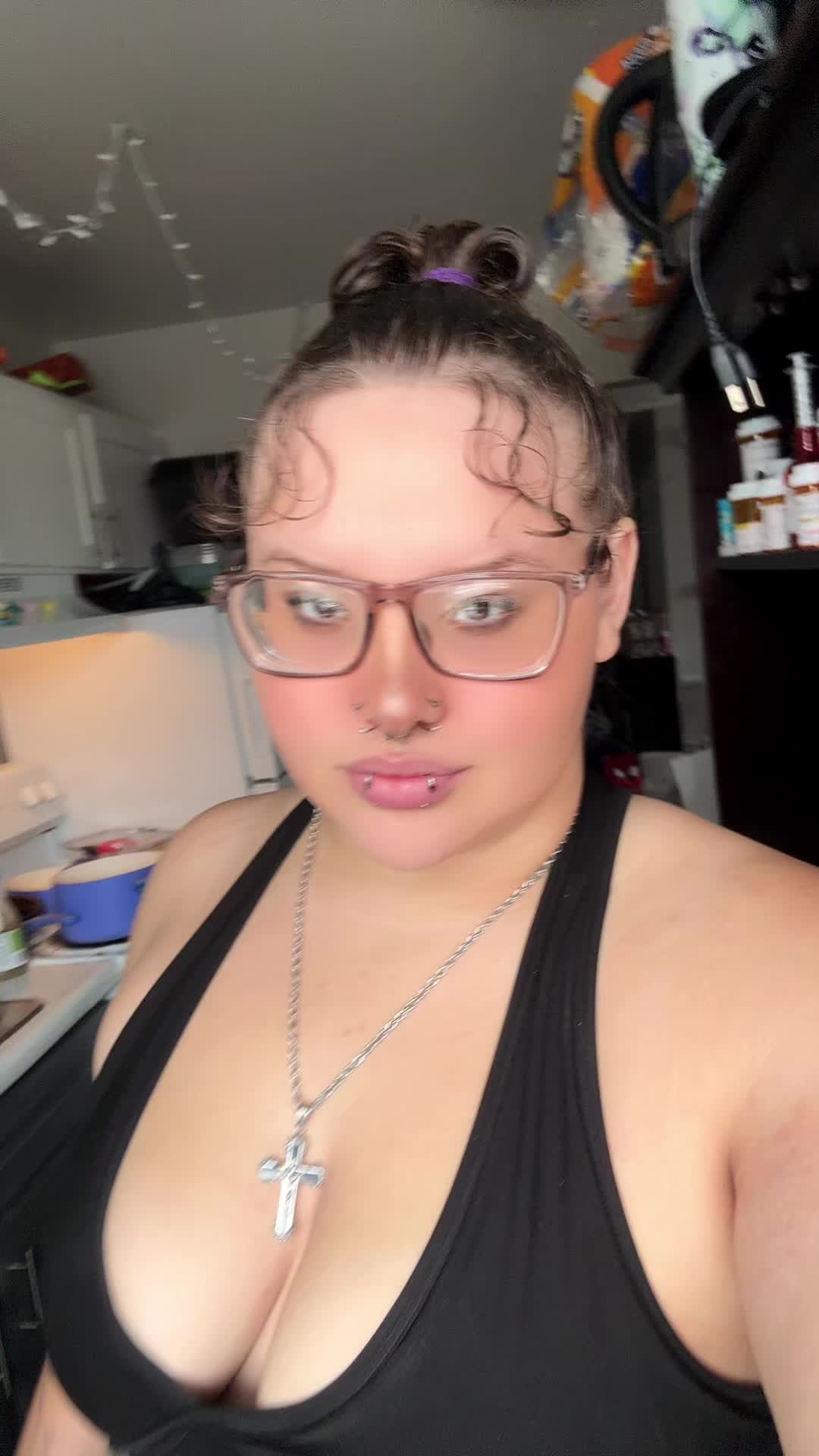 @Alexis🖤🤍