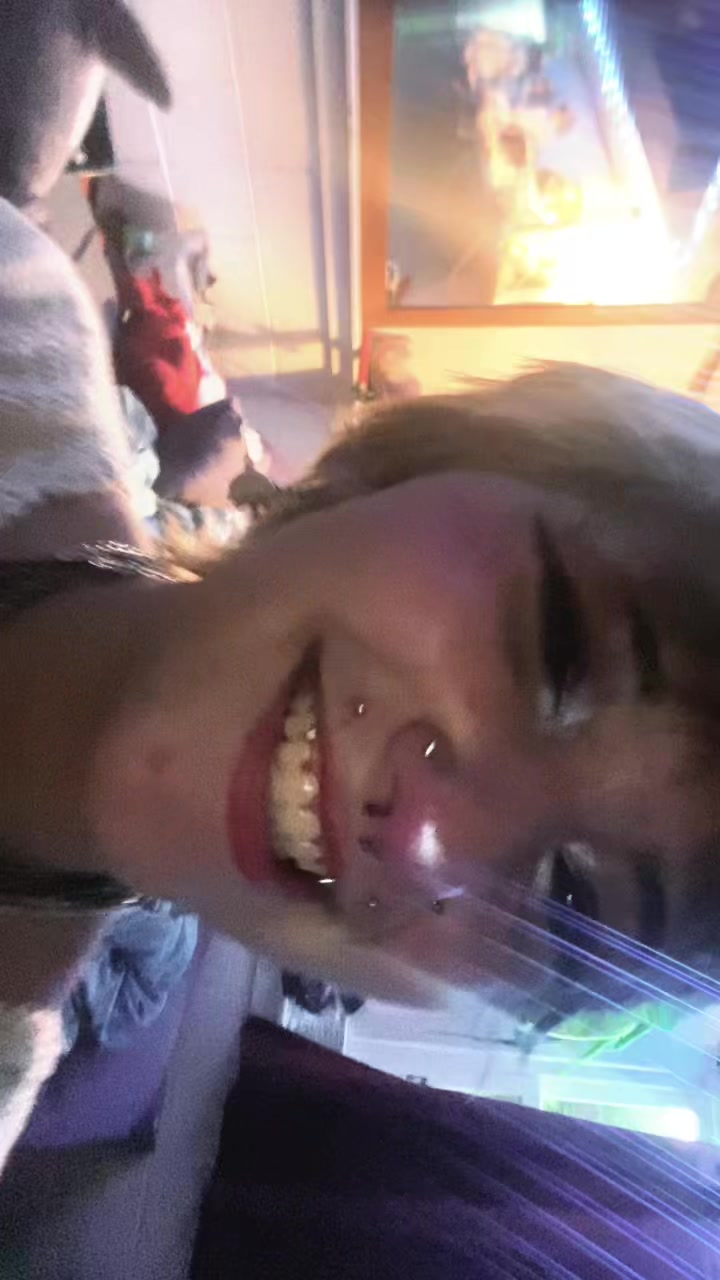 @allflezhrotz