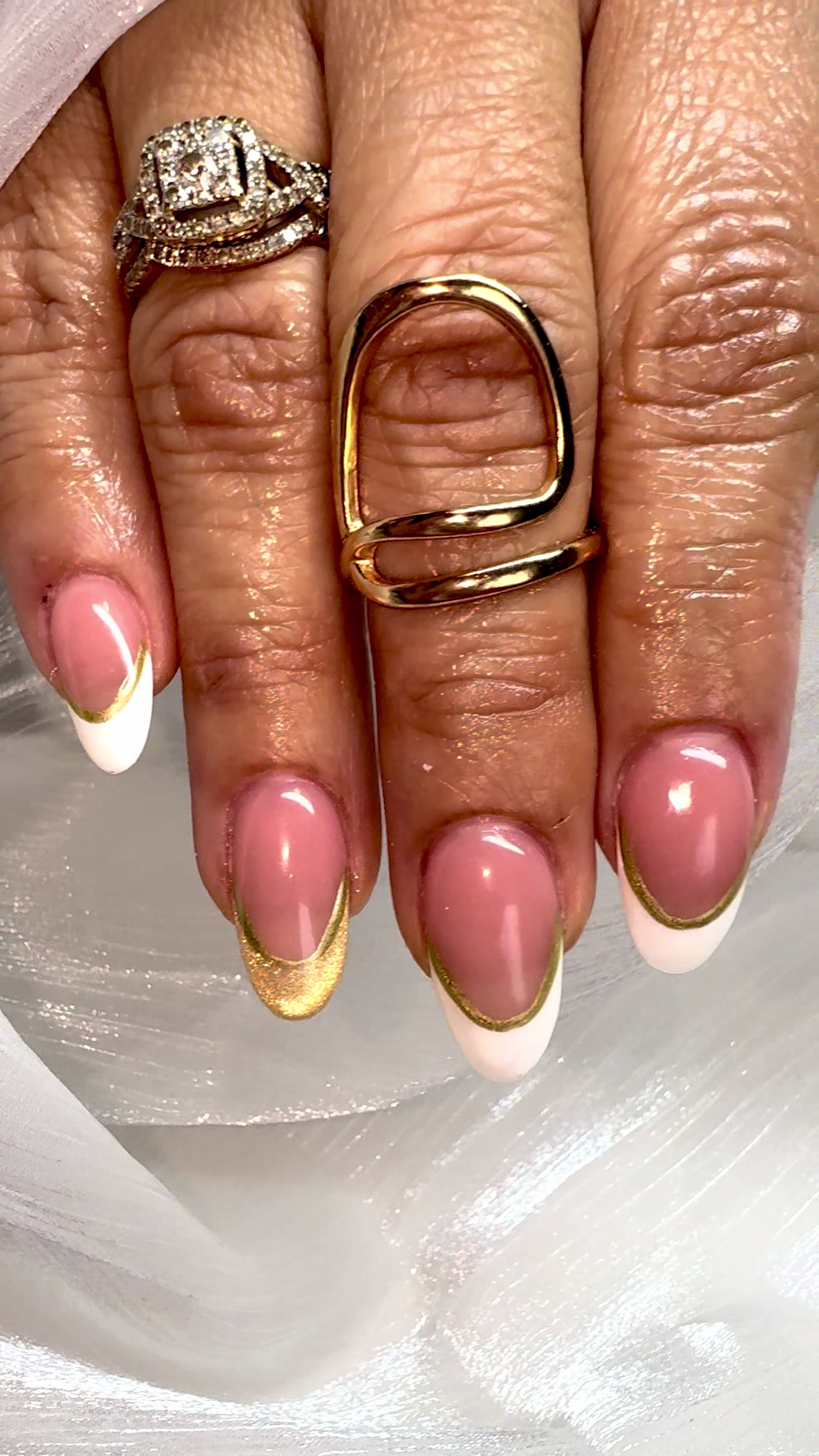 @sol.allure.nails