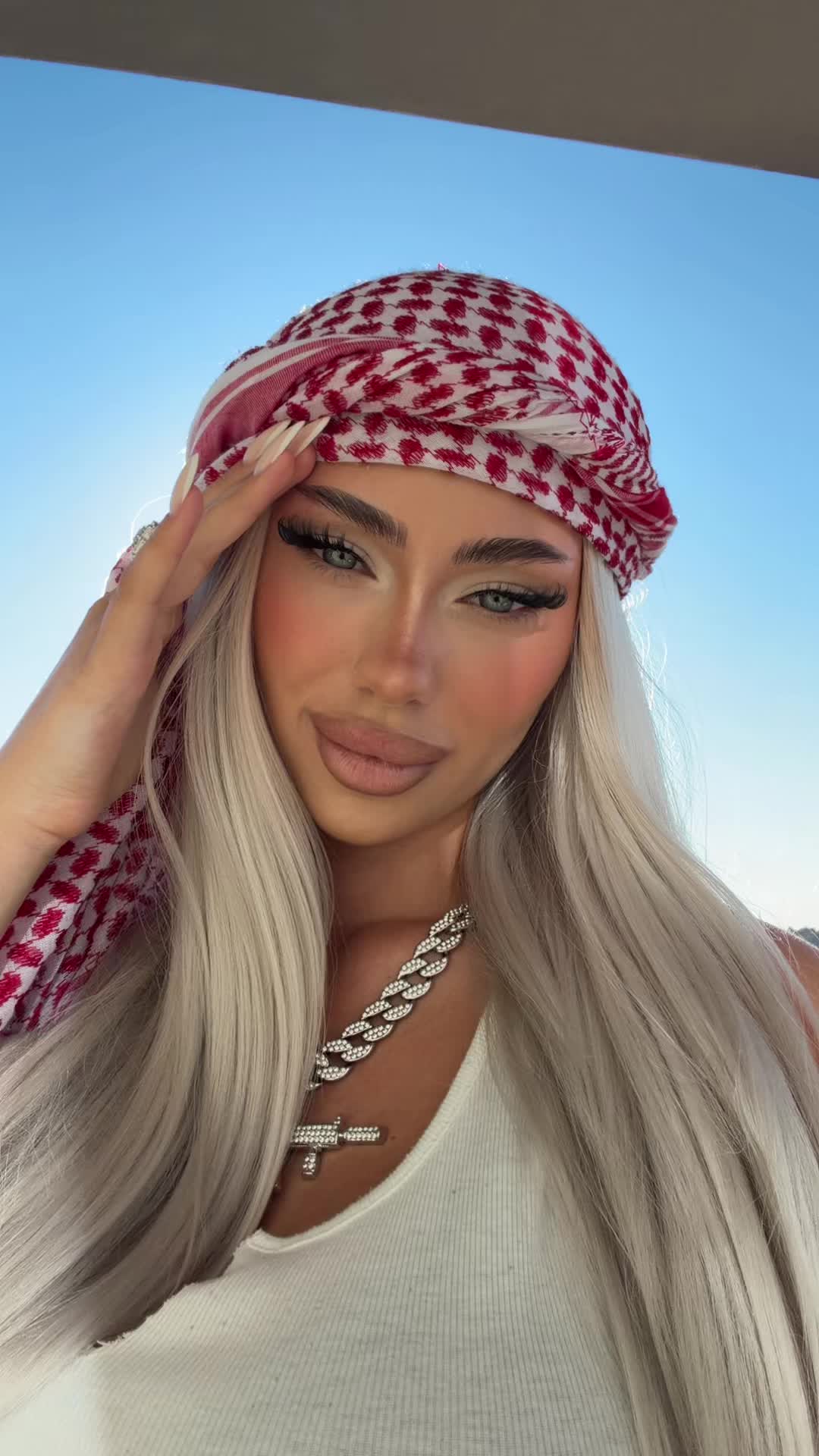 @Syndii69