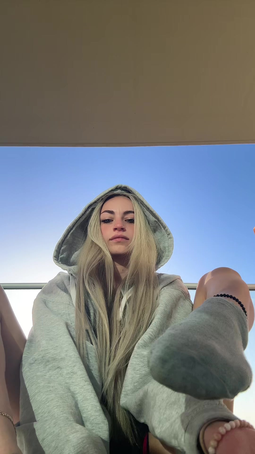 @notzoe.serena