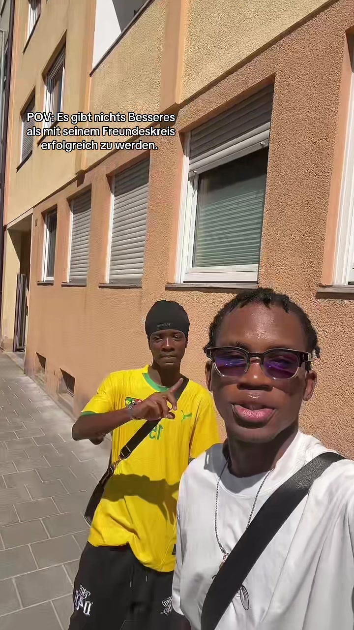 @Der Alleskönner🇹🇬🇩🇪