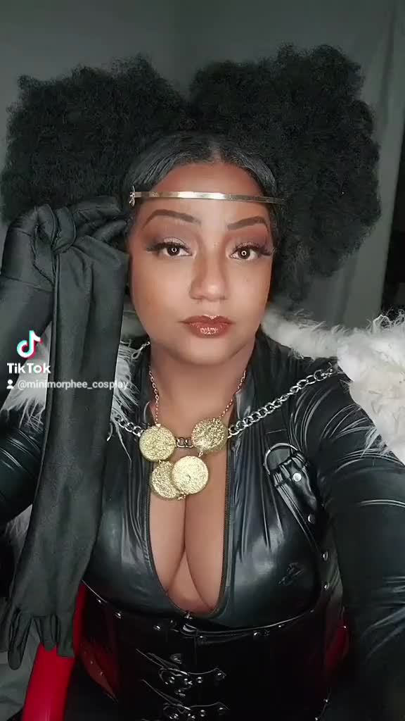 @minimorpheecosplay