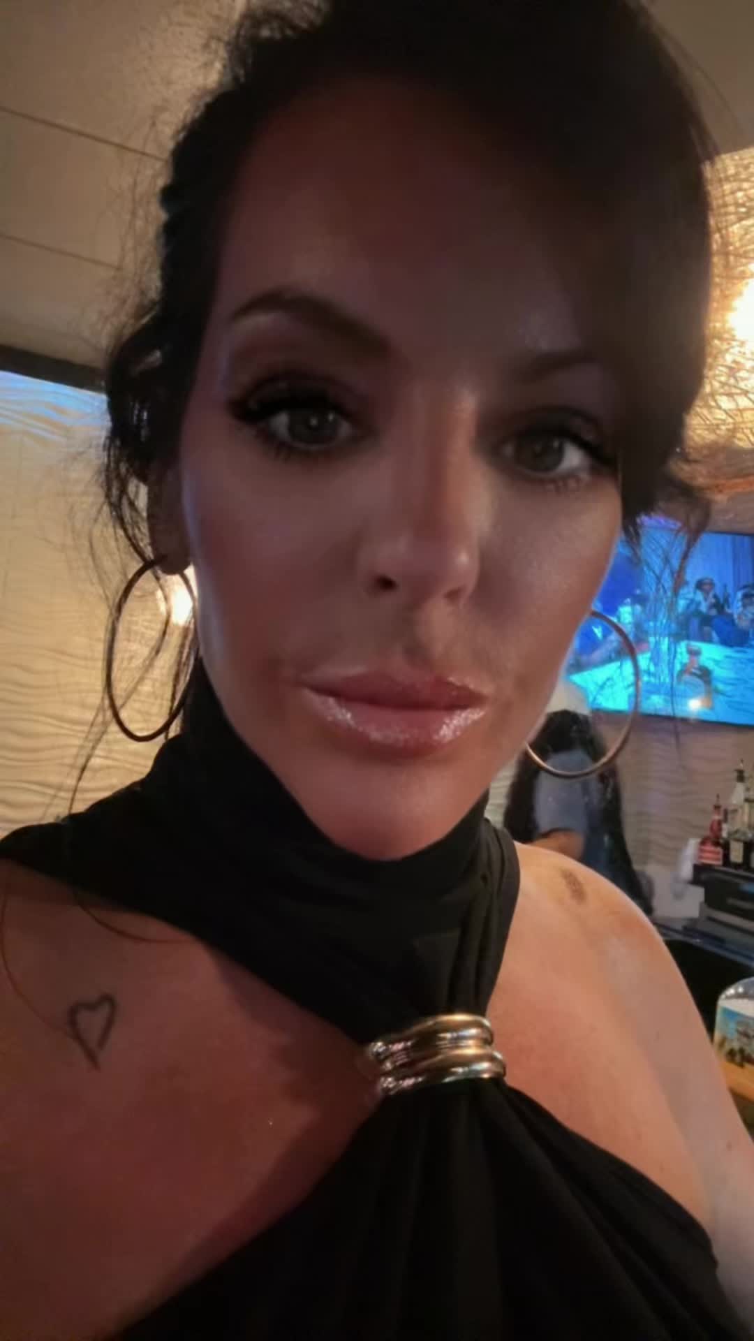 @Laura