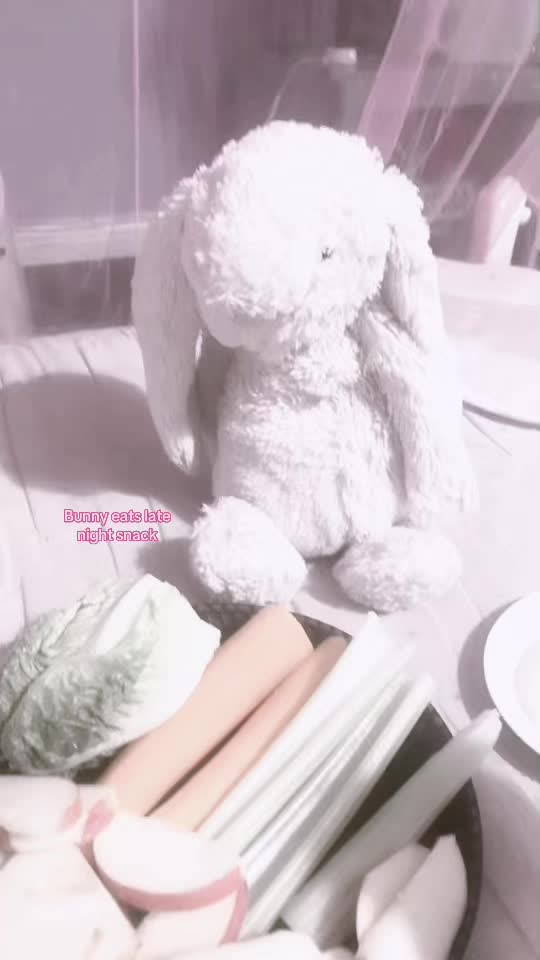 @⋆。‧˚ʚ Anabel_bunnyɞ˚‧。⋆