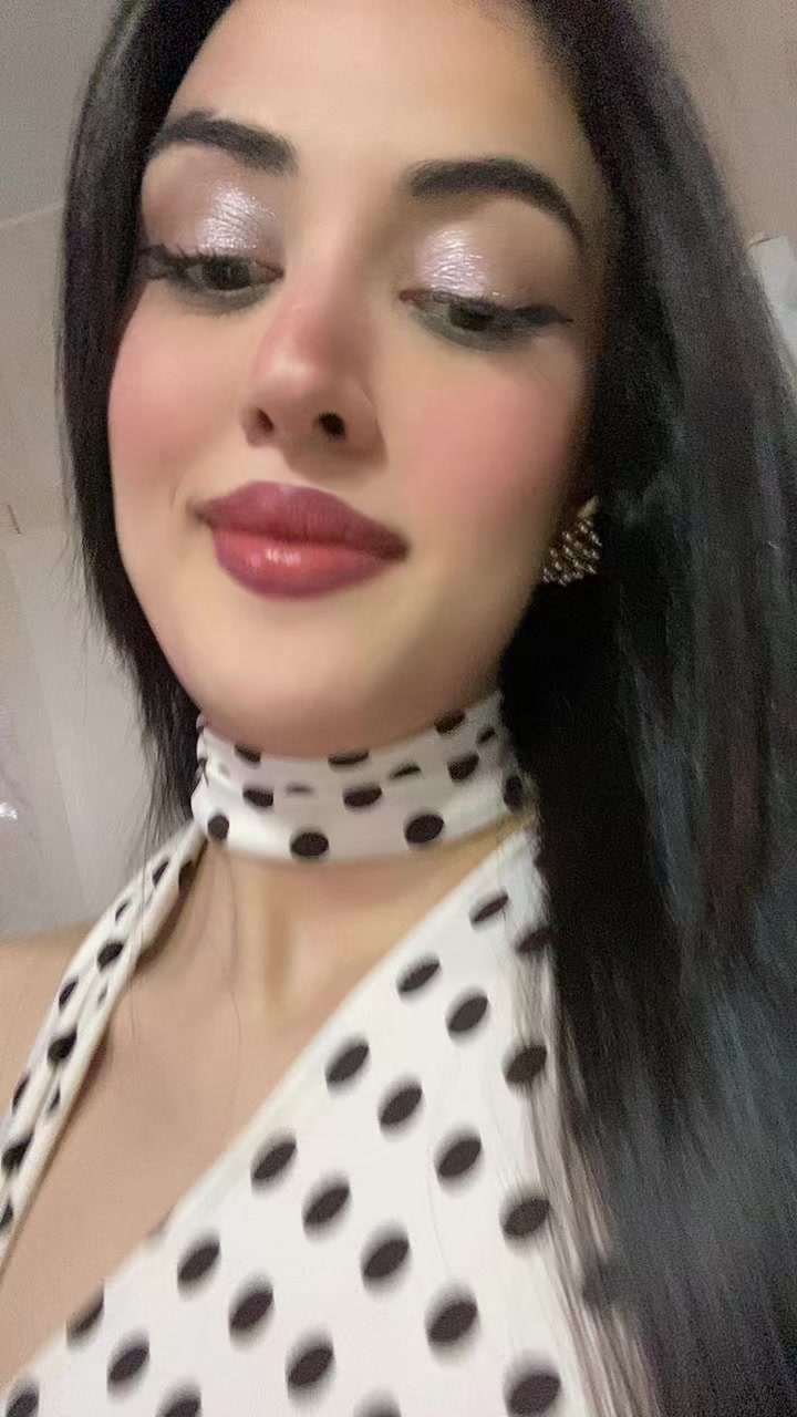 @Ayşenur Parlak