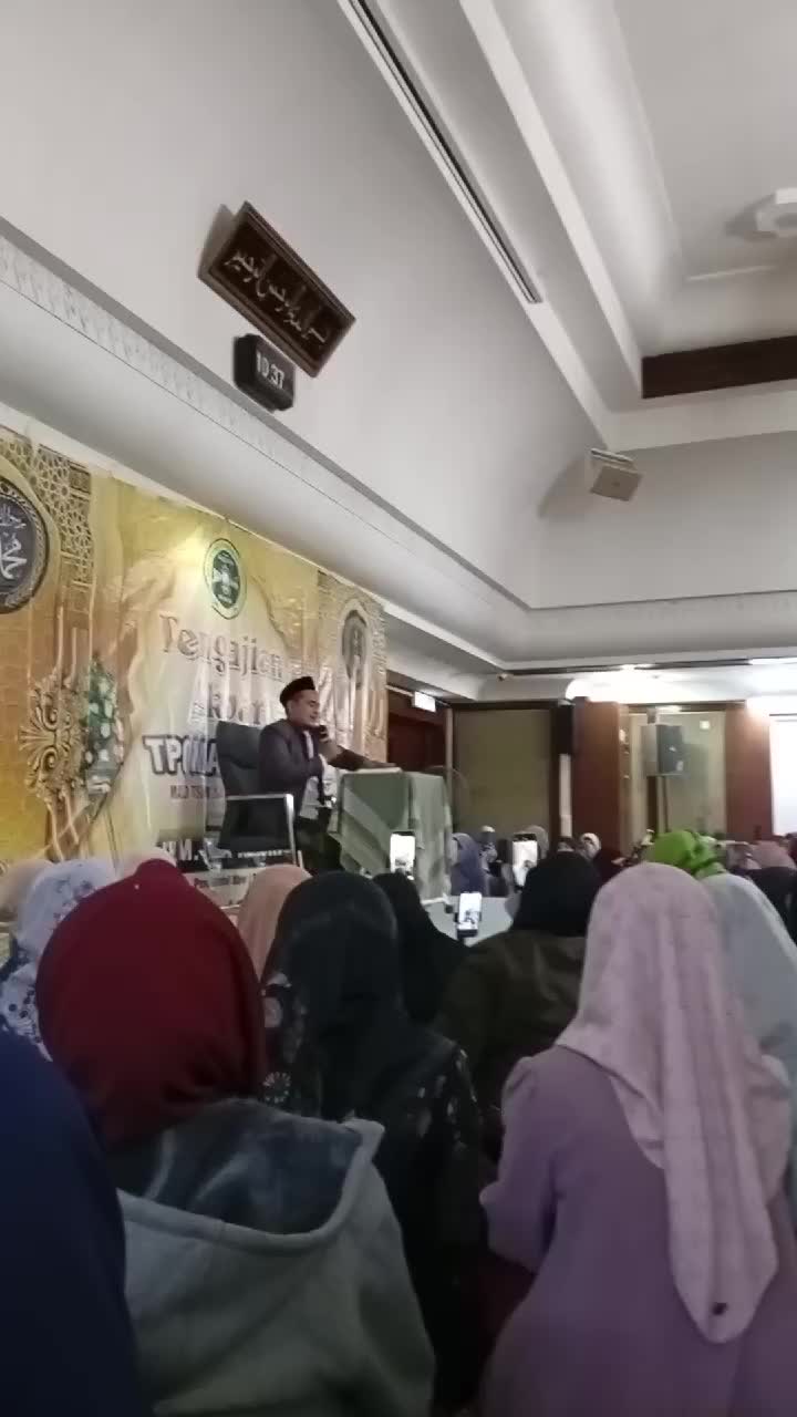 @amiRaaaa