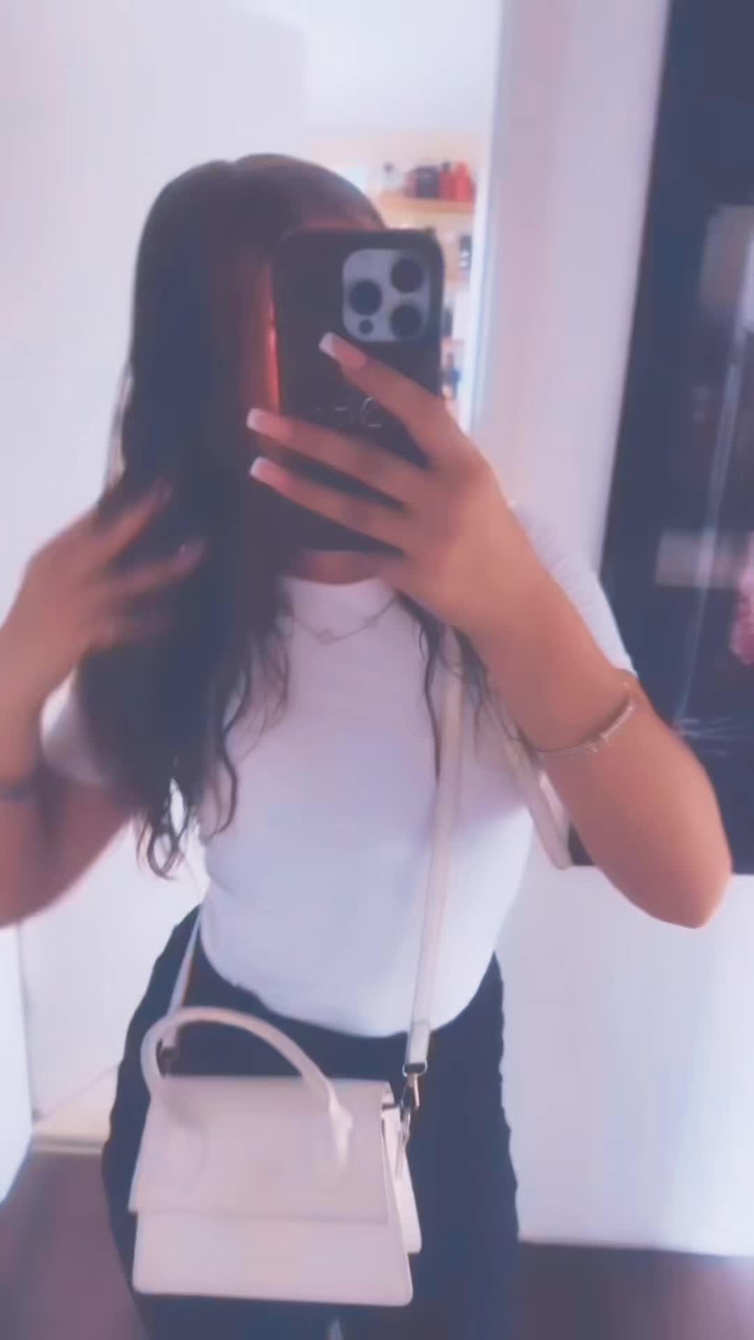 @𝐀💸