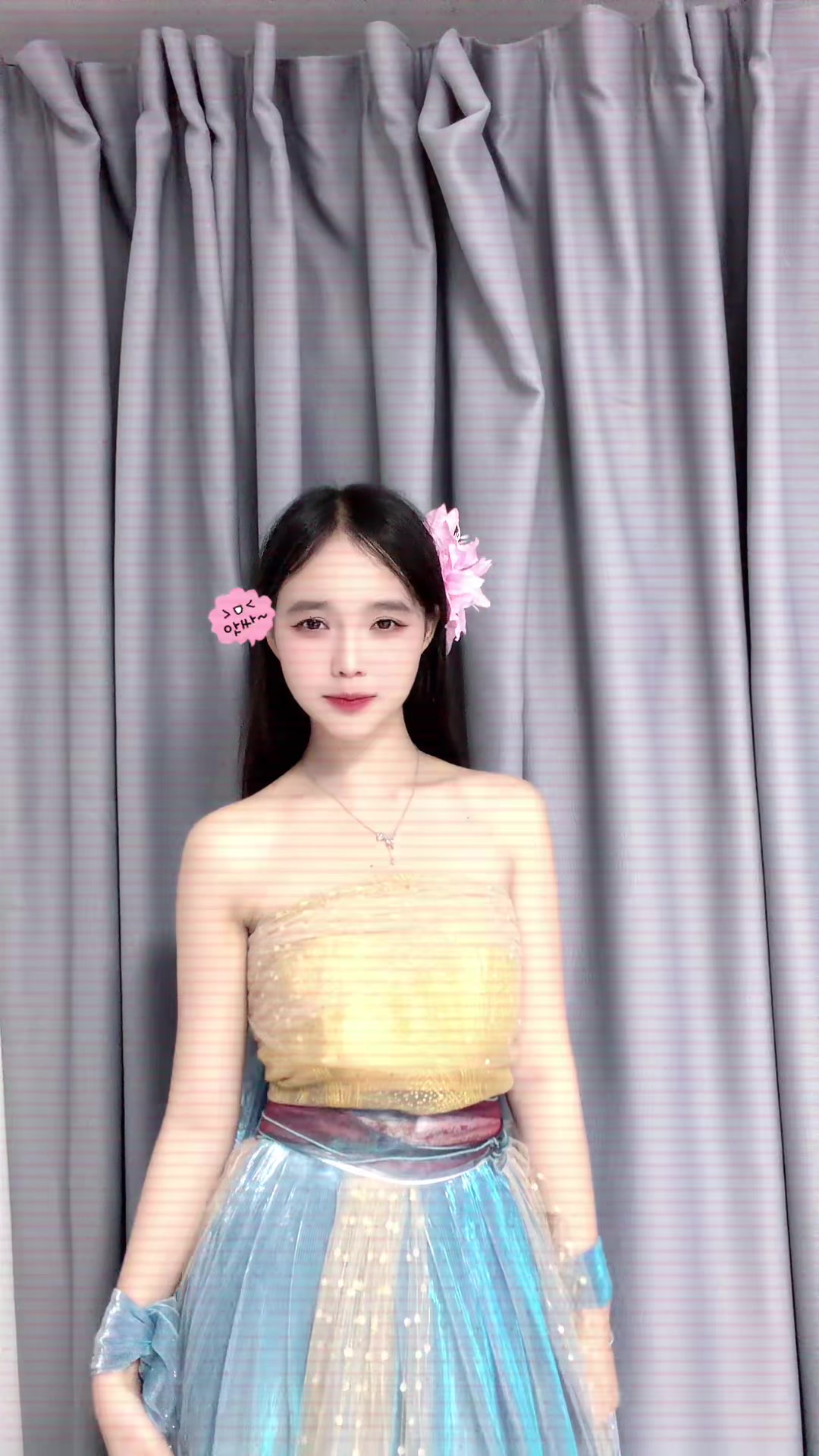 @琪琪🇱🇦🦋🇨🇳