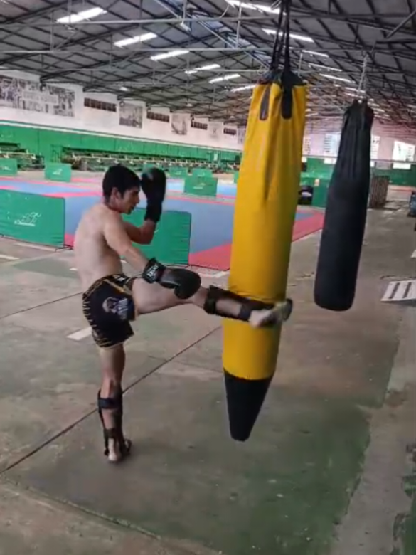 @Ardilla_K1🐿️🥊