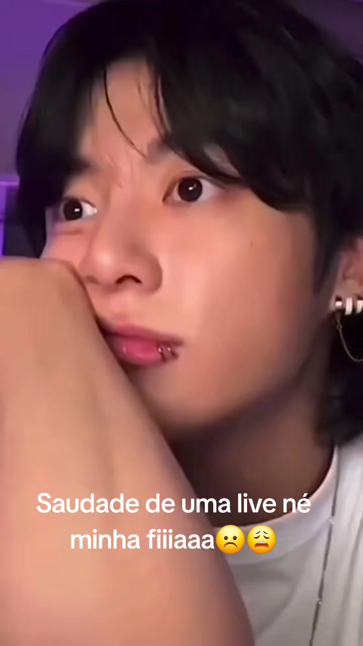 @켈리 크리스티나 💜