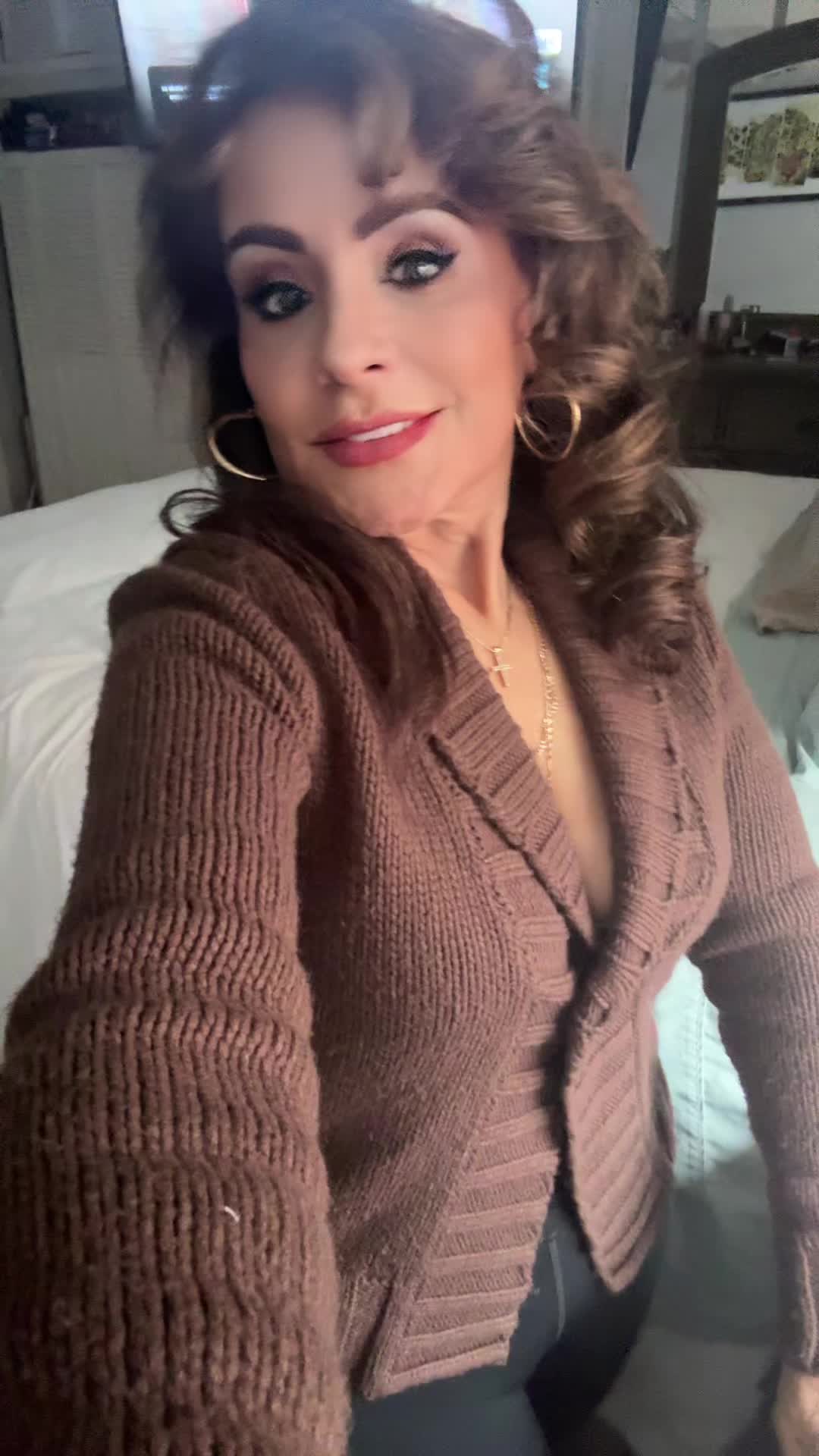 @Ana C. Reyes
