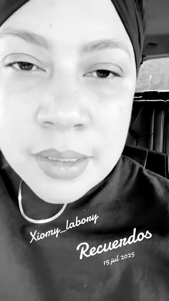 @xiomy_la_bori_01โ