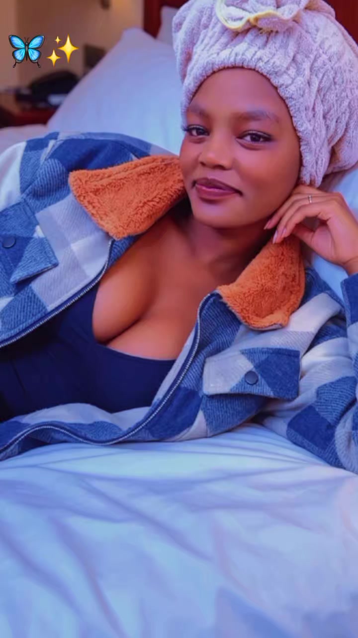 @🎀SWEET TRouble🌹🥵
