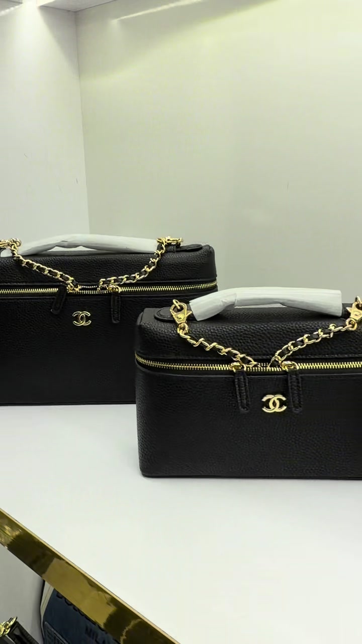 @leo.lux_bags
