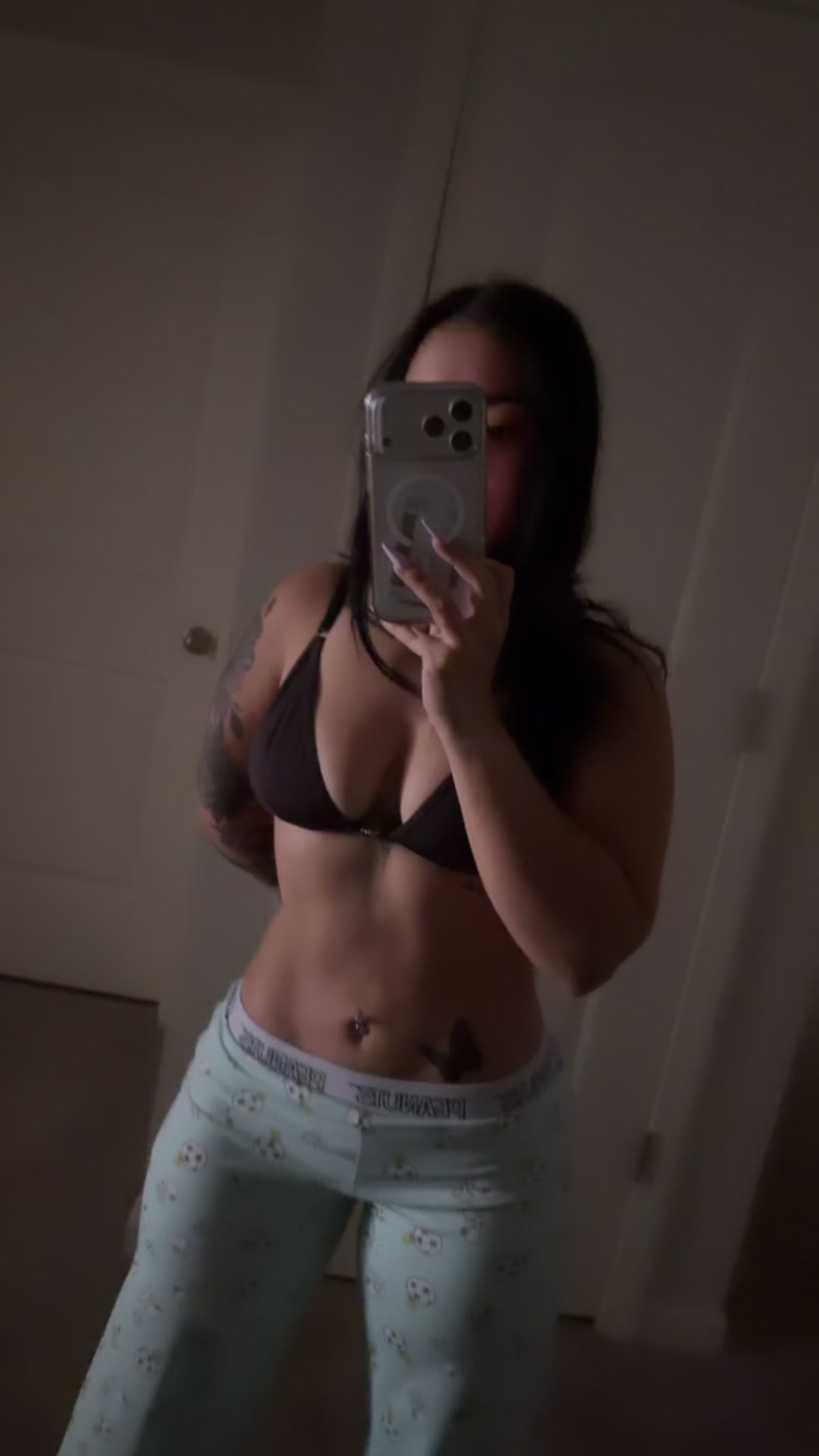 @Michelle👻