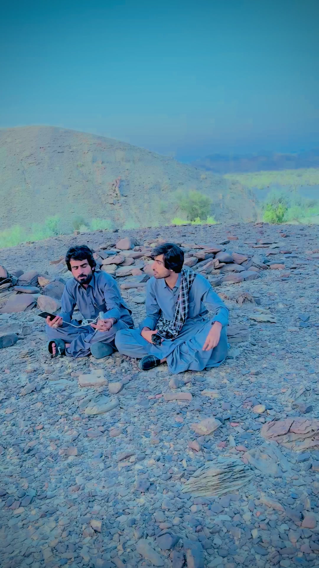 @LaaL KuLaNcHi