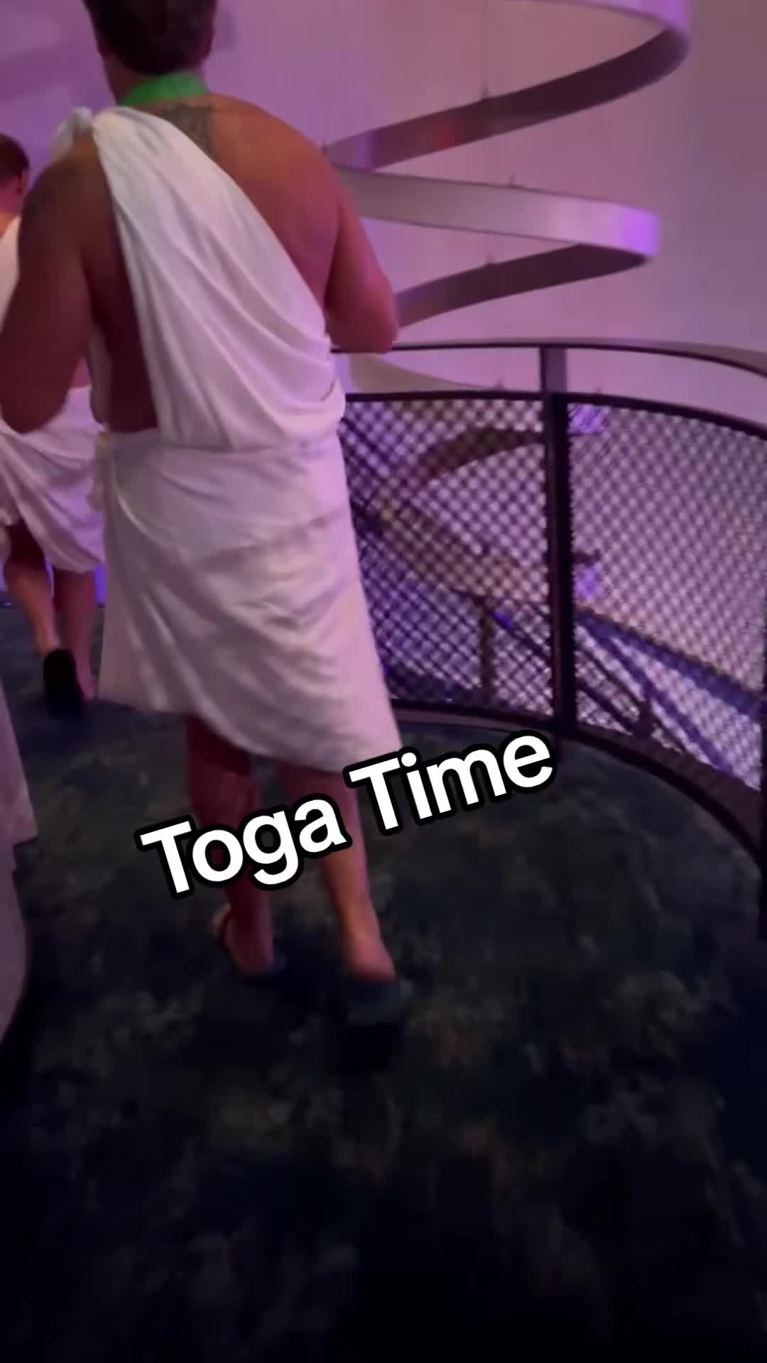 @DudeTopia Of The Seas