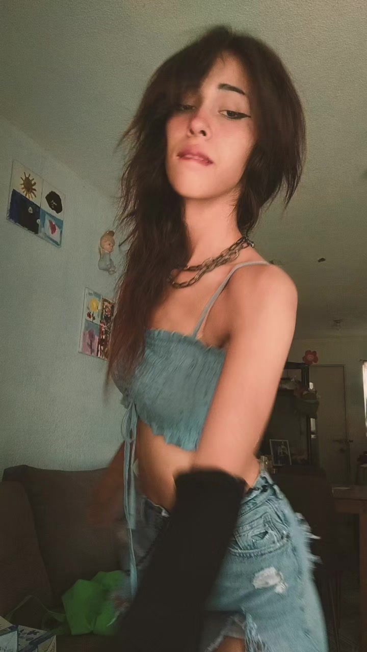 @UVE