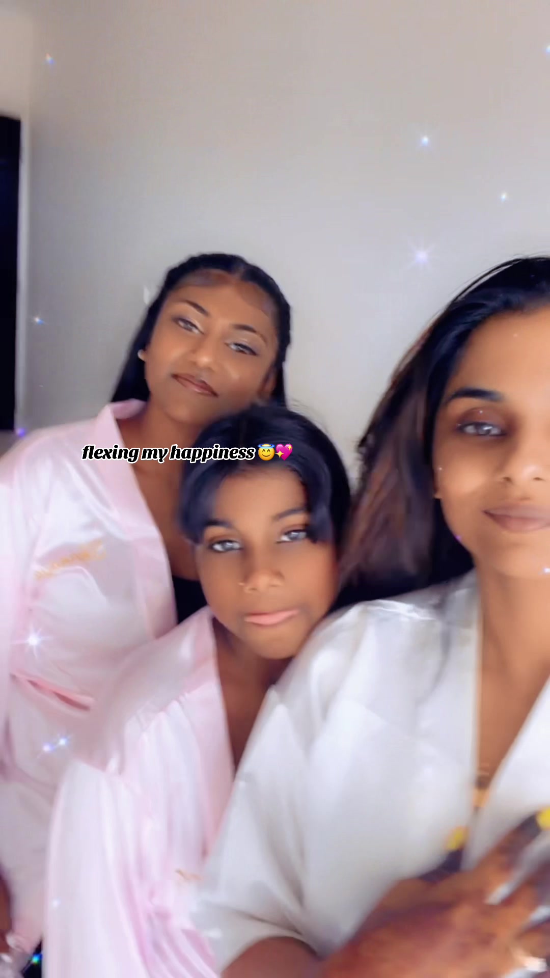 @fjnkuri 🧑&zwj;🧑&zwj;🧒&zwj;🧒🐾❤️