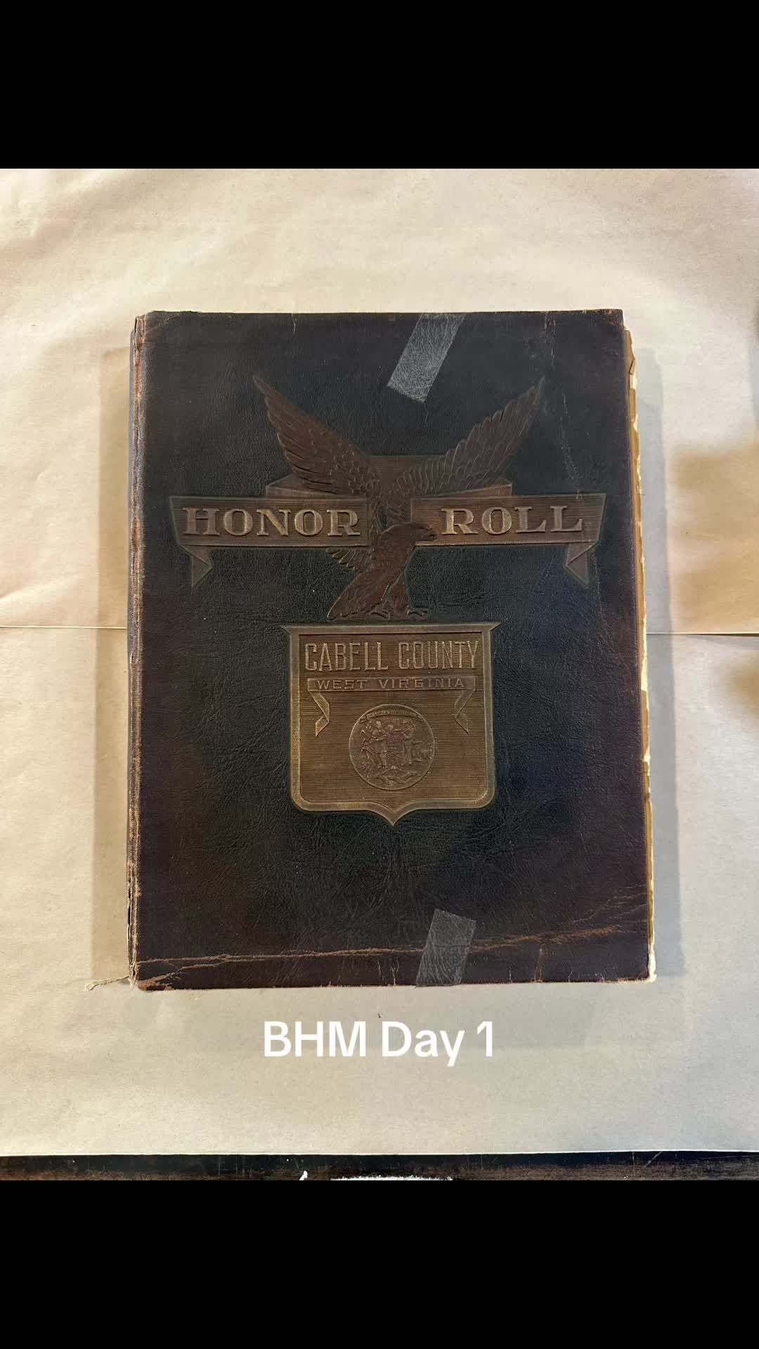 @MohawkBooksWoodbury
