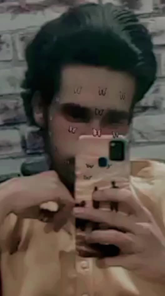 @Fake smile 🥺🥺💔🥺