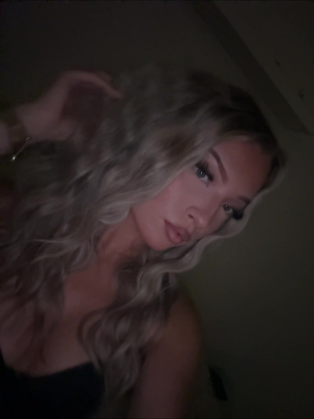@Laly