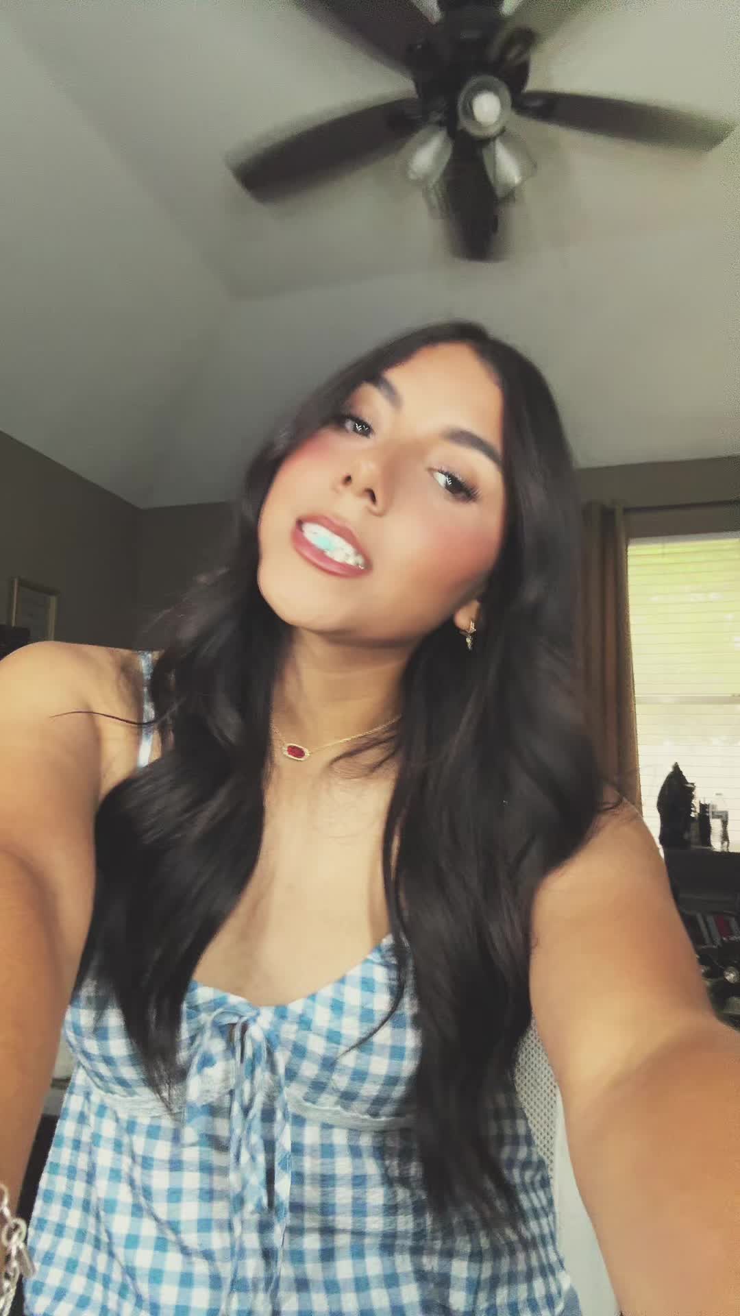 @ahizadoesntcare