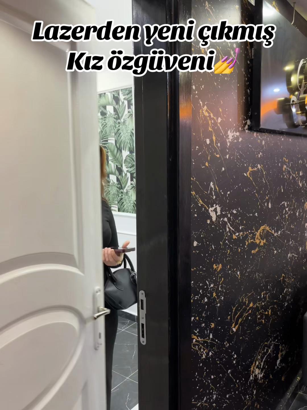 @laviniavipcizre