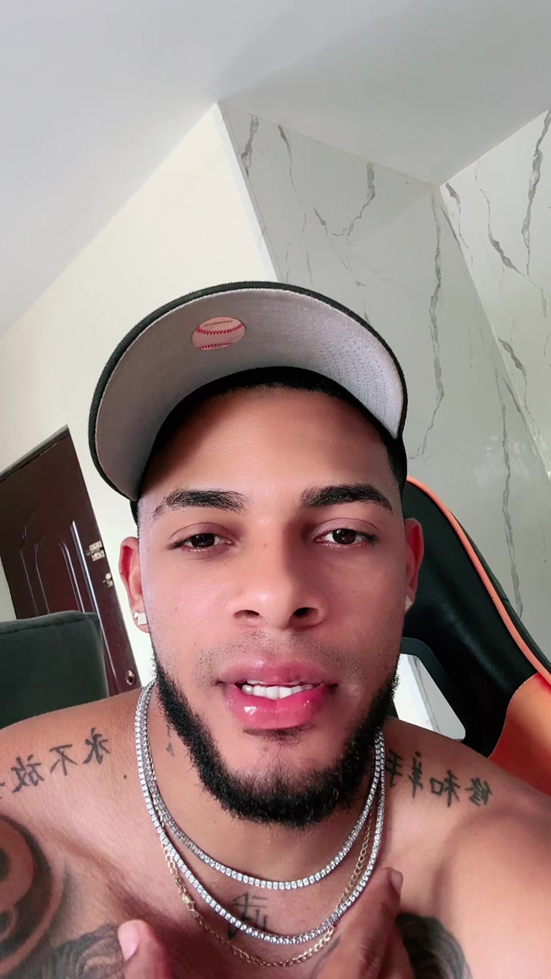 @Wander Santana ๐
๐