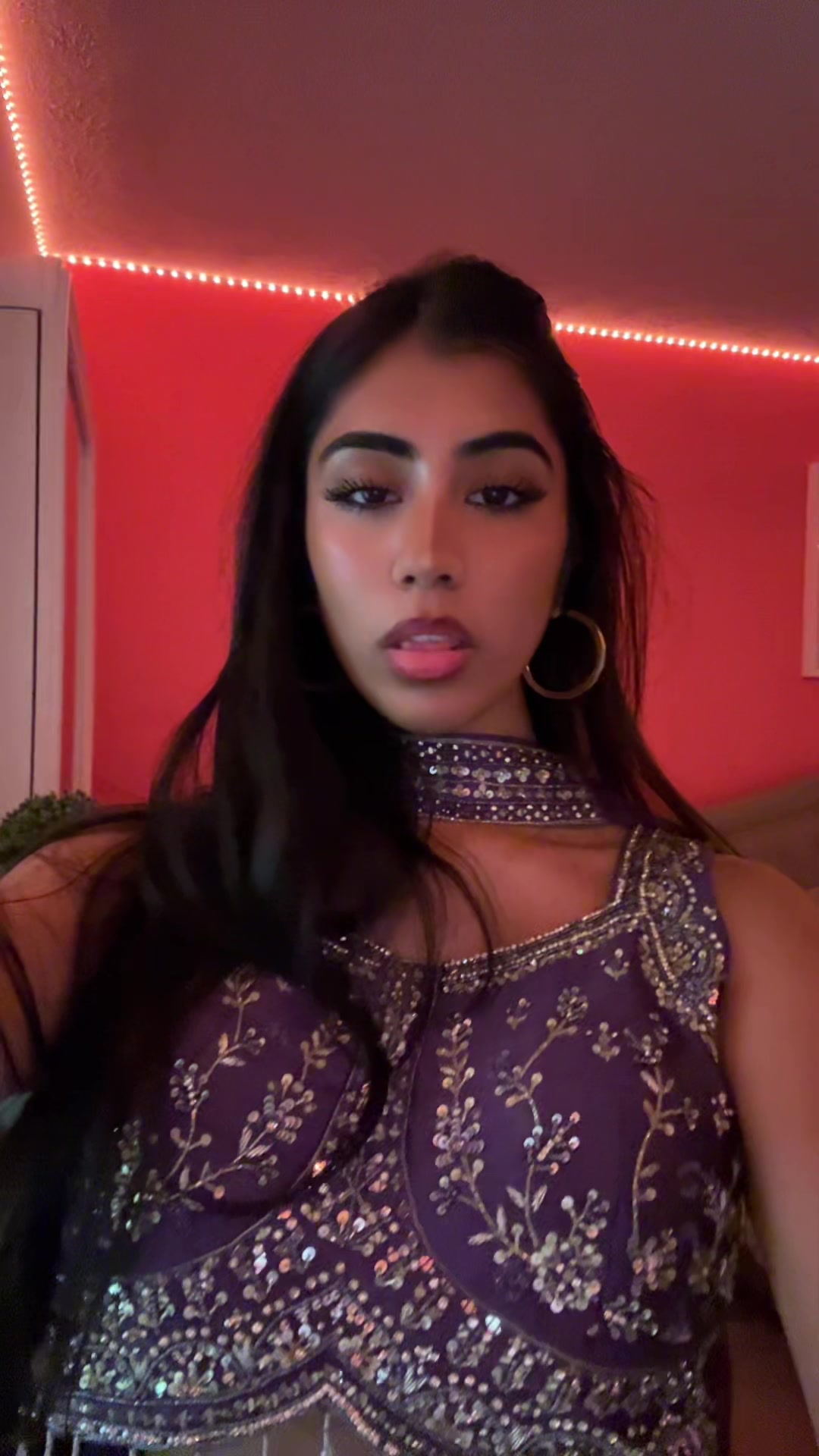 @d
