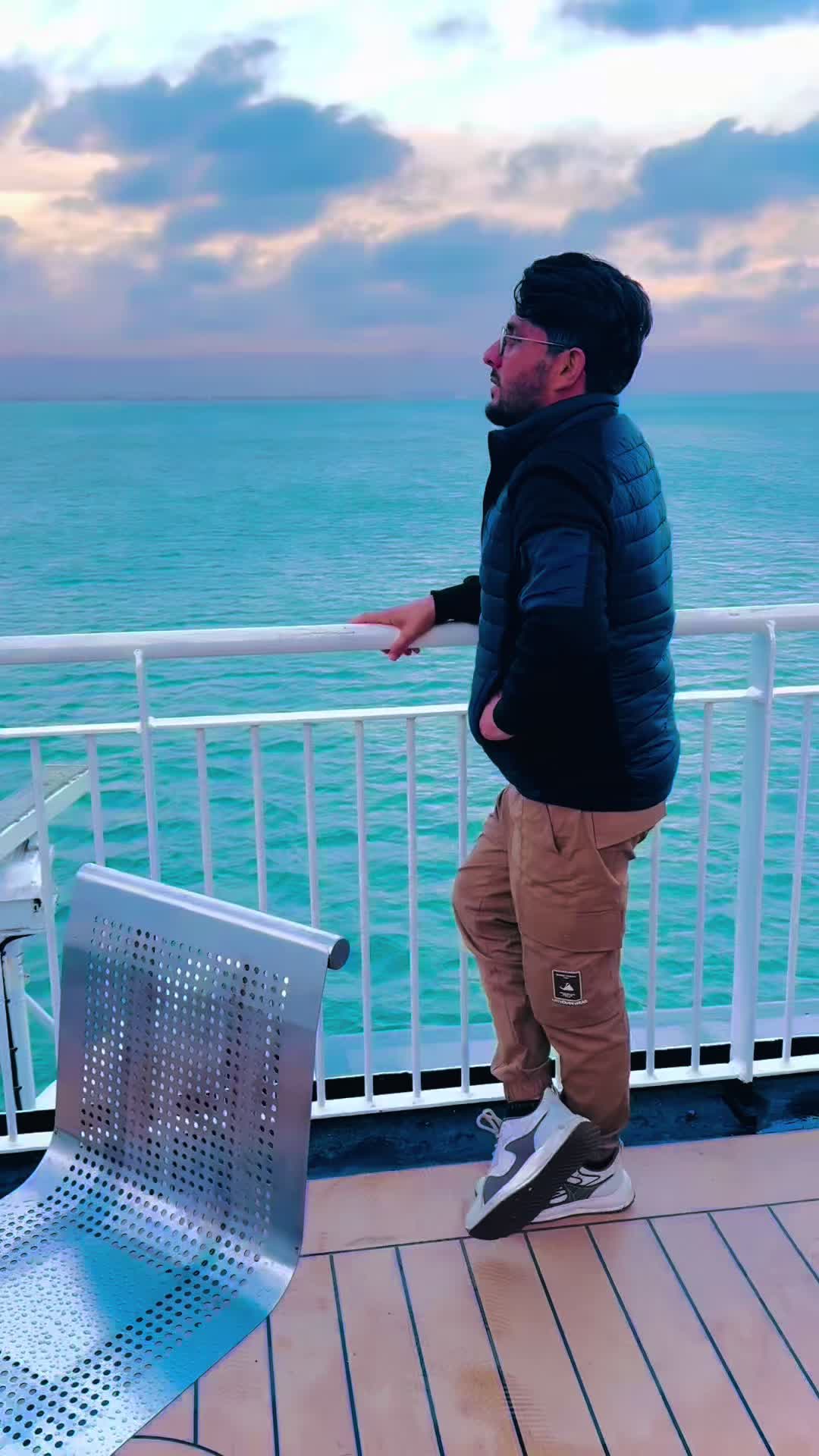 @꧁シ︎🇦🇬ذاهد پشتینシ︎꧂